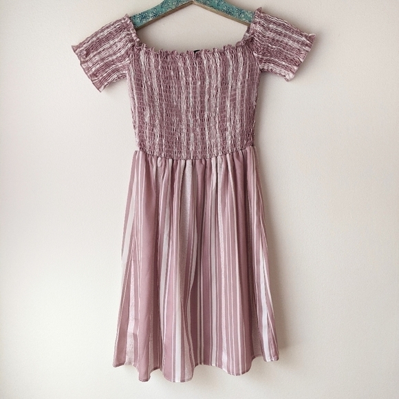 Show Me Your Mumu Mini Dress Off the Shoulder Striped Smocked Boho Pink Size XS - Picture 5 of 7